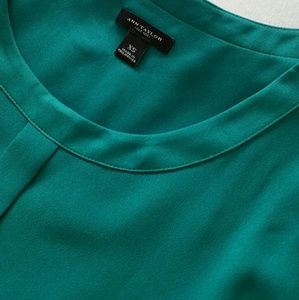 Ann Taylor Sleeveless Layered Blouse